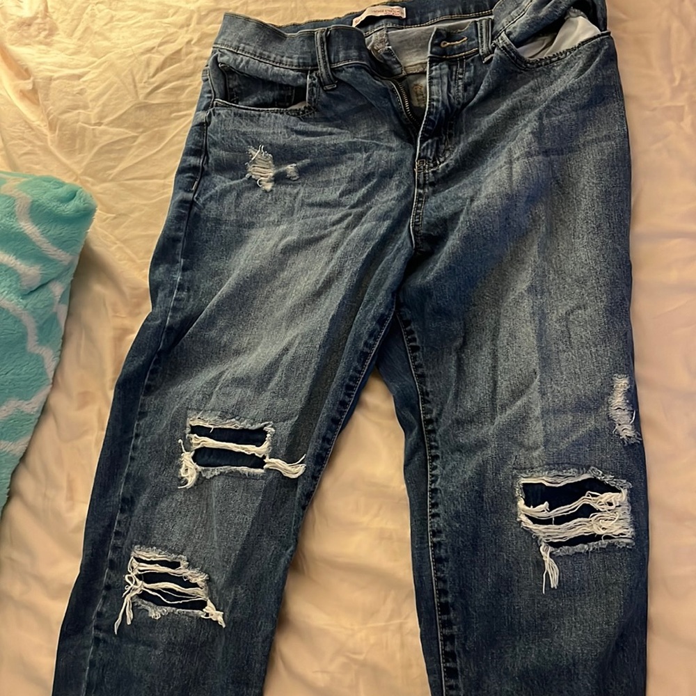 vintage stretch mom jeans, size 11 from Kohl’s.